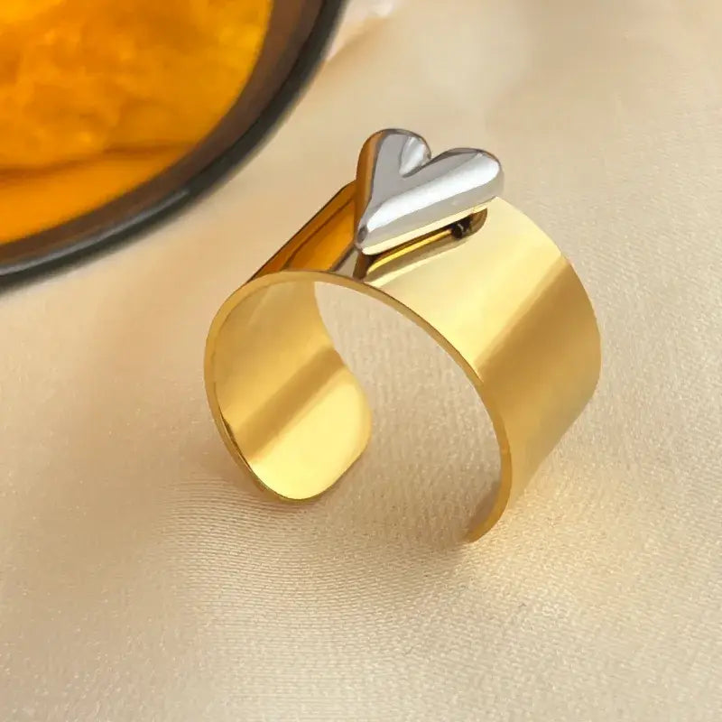 Sweetheart Ring