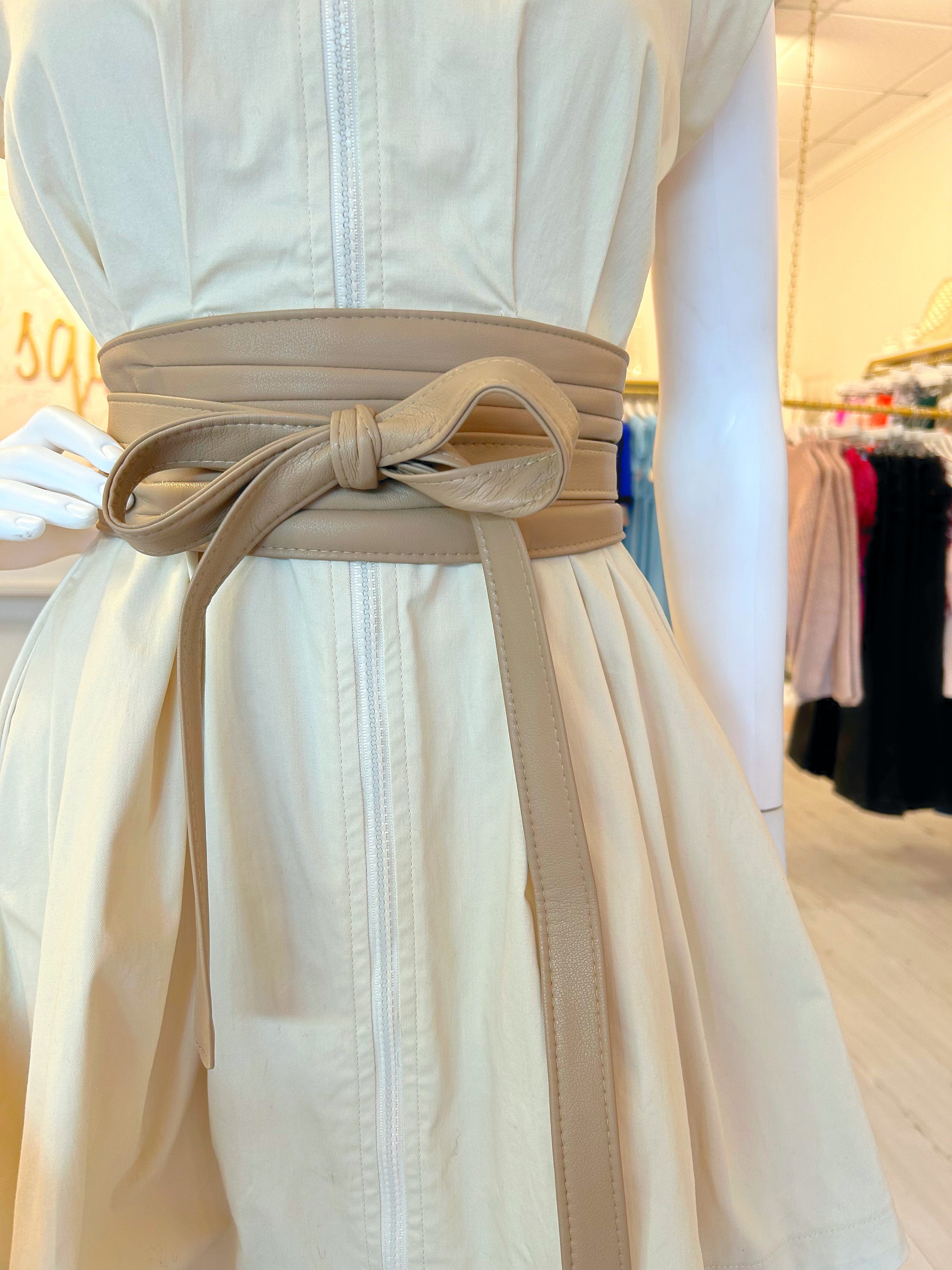 Marie Leather Wrap Belt in Taupe