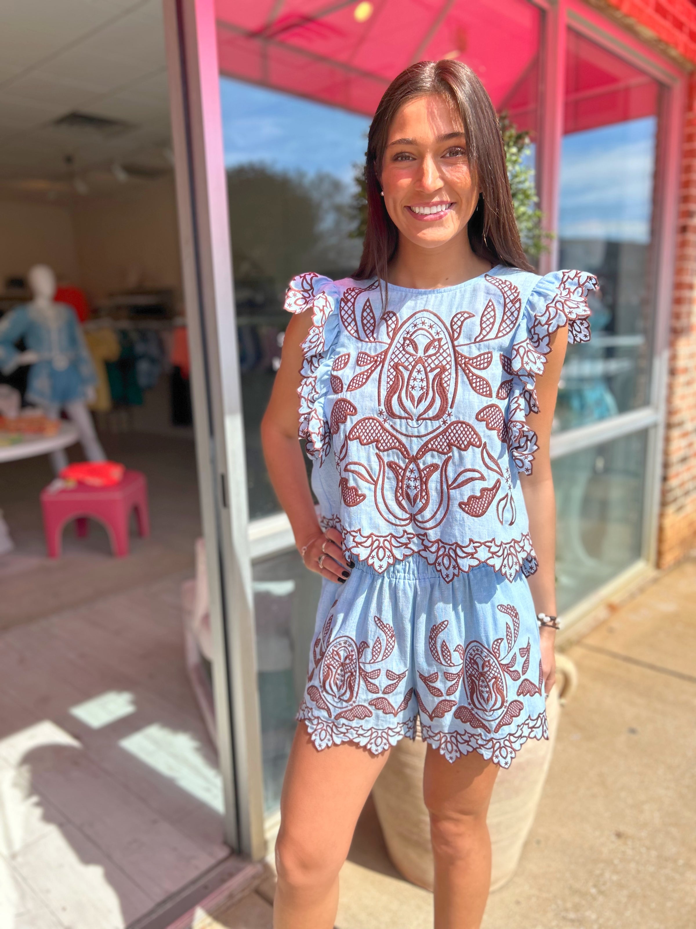 THML Collins Embroidery Set