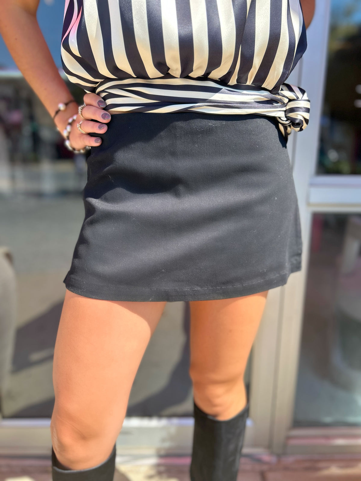 Halyn Black Mini Skort