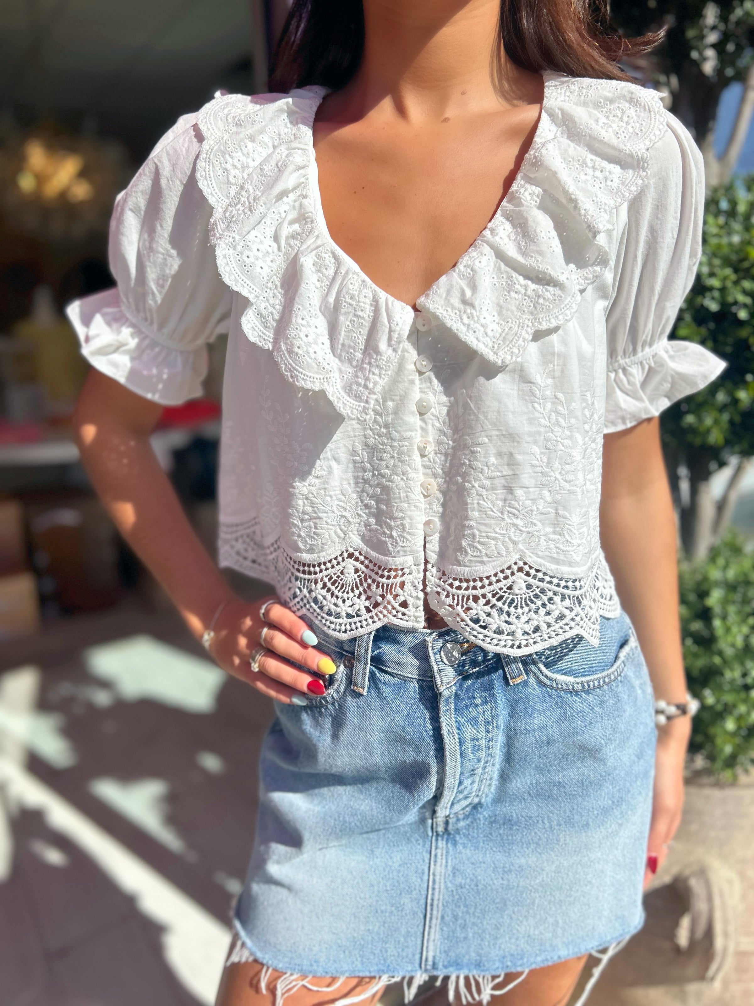 Jacquie the Label Rylee Scallop Hem Blouse