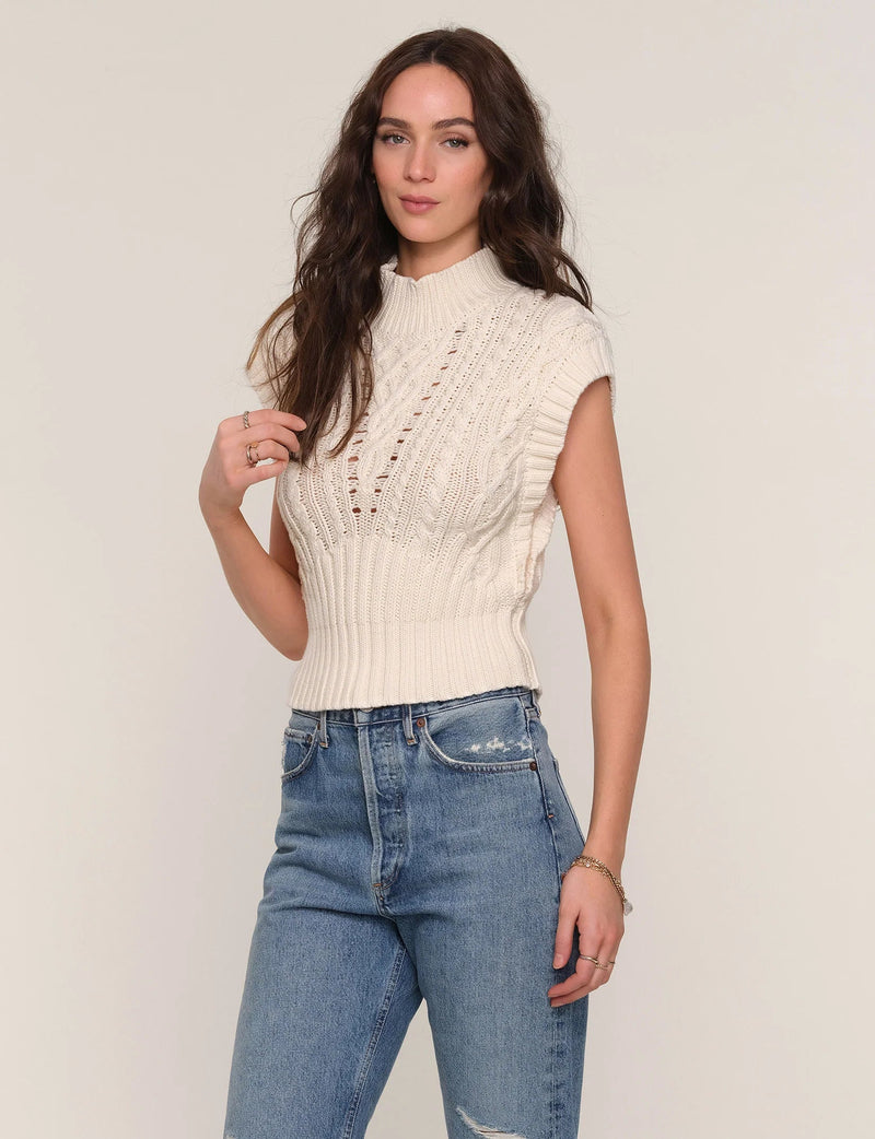 Heartloom Dove Top