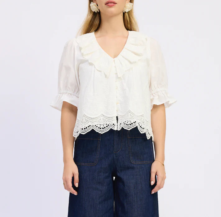 Jacquie the Label Rylee Scallop Hem Blouse