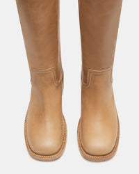 Steve Madden Riggs Banana Leather Boots